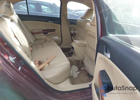 2011 Honda Accord 2.4 Ex-L z USA, uszkodzony, nr VIN 1HGCP2F87BA154575